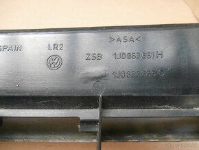 Přední maska na Volkswagen kus za 400 kč včetně pošty - 15