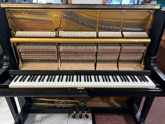 Yamaha U3 se zárukou 5 let, včetně židle, doprava zdarma. - 15