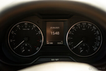 Škoda octavia 1,8 TSI, kombi - 15