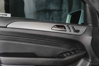 MERCEDES BENZ ML-250CDi-4Matic-DPH-R19 - 15