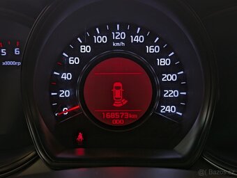 Kia Cee´d 1.4CRDi 66kW COMFORT, PDC, ČR - 15