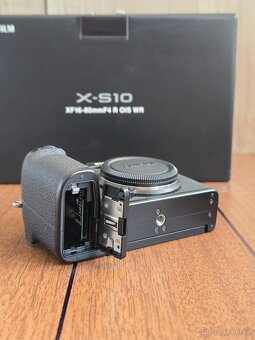 Fujifilm X-S10 - 4 objektívy - 15