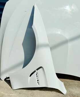 BMW M3 f80 M4 f82 LCI Světlo kapota naraznik blatnik - 15