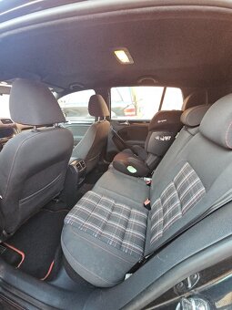 Volkswagen Golf 6 GTI - 15