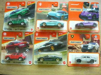 AUTÍČKA MATCHBOX - 15