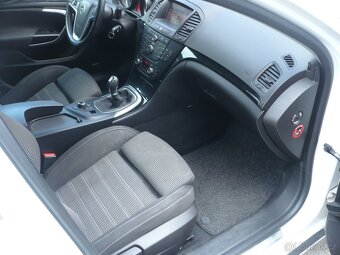 Opel  Insignia 2.0 CDTi - 15