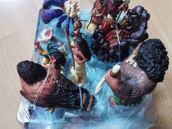 Disney Store Vaiana (Moana) Deluxe 10ti dílná sada figurek - 15