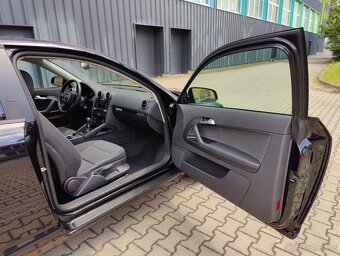 Audi A3 1,6i 75 kW / pravidelný servis / - 15