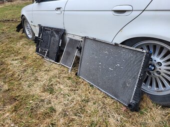 BMW e39 530i touring Náhradní díly - 15