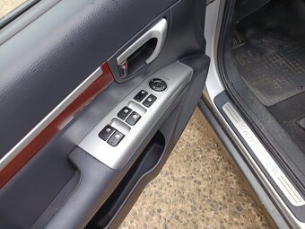 Hyundai Santa Fe 2.2 CRDI 110 Kw 4x4 - 15