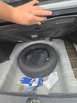 Hyundai Accent 11/2009 - 15