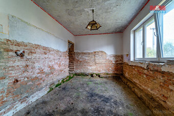 Prodej rodinného domu, 199 m², Plesná, ul. 5. května - 15