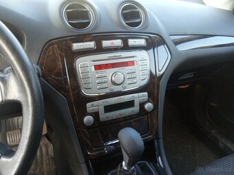 Prodám Ford Mondeo  1.6i 92 kW 2007 Benzin - 15