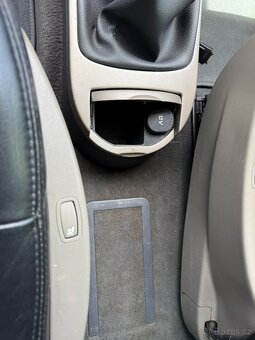 Renault Espace 3.5v6,automat,7 míst,Cempr,Tažný,Top - 15