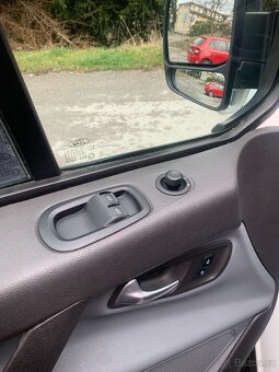 Prodám Ford Transit Custom 9 mist L2H2 - 15