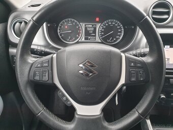 Suzuki Vitara 4x4 1.6i 88KW NAVI KAMERA Servis SUZUKI - 15