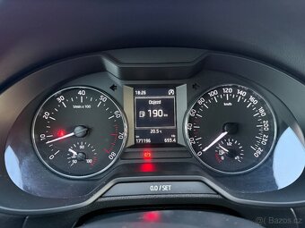 Octavia combi 3 1.4 tsi 103 kw elegance krásný stav - 15