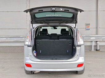 Mazda 5 2.0i 107kW 7 MÍST 2010 - 15