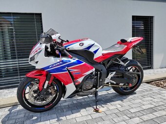 Honda cbr 1000 rr Fireblade - 15