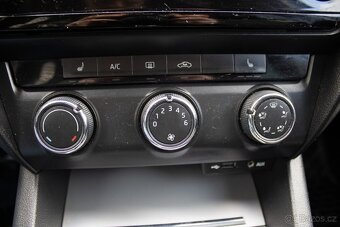 Škoda Octavia Combi 2.0 TDI Ambition 110kW / AJ NA SPLÁTKY - 15