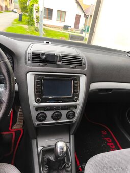 Škoda Octavia RS 2.0 tfsi - 15