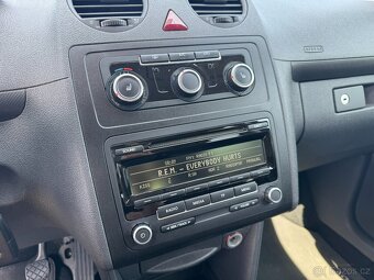 Volkswagen Caddy 1,6 TDI 75 KW 2X KOLA - 15