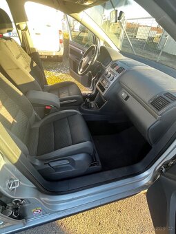 Volkswagen touran 1.6 TDi - 15