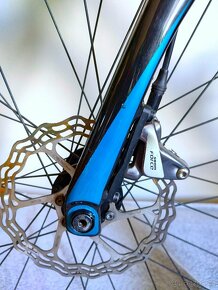 Karbonový Gravel Merida SILEX +6000 - GRAVEL ROKU - vel M - 15
