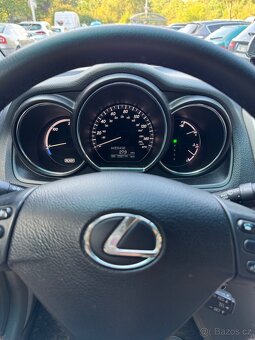 Lexus RX400h hybrid - 15