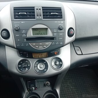 Toyota RAV4,2.2D-4D,100KW,4x4, r.v.11/2008 - 15