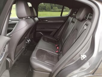 Alfa Romeo Stelvio 2.2 154kw Q4 VELOCE TI , odpočet DPH - 15