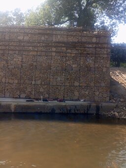 Kamenné stavby a realizace gabionu - 15