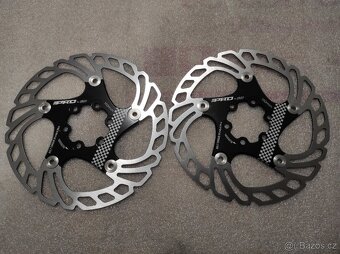 Brzdové kotouče uchycení 6der a centralok. 10 - 15