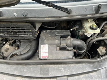 Prodám Opel vivaro 2.5TD tour - 15