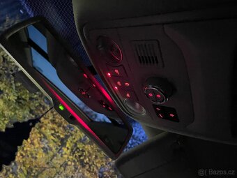 Volkswagen Touran 7 mist 2.0nafta 2013 rok - 15