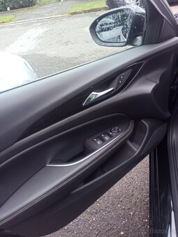 Opel Insignia B 2021 2.0 diesel a - 15