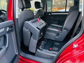 Volkswagen Touran 1.4TSI MANUÁL 7MÍST VÝHŘEV SERVISKA - 15