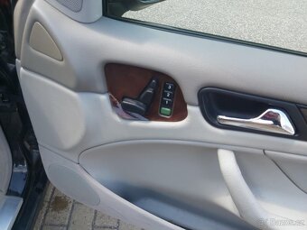 Mercedes-Benz CLK 320i - 15