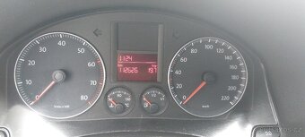 Volkswagen Golf 5 benzin 1,4 pouze 112 000 KM. - 15