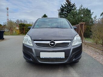 Benzínová Opel Zafira 1.8...7místné - 15