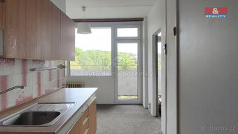 Prodej bytu 4+1, 85 m², Chomutov, ul. Seifertova - 15