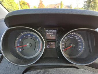 Hyundai i30, 1.6 GDI 99kW, kombi, 2.maj., ČR - 15