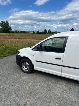 VW CADDY 1.6 TDI 55KW - 2015 - DPH - 140 000km - plná výbava - 15