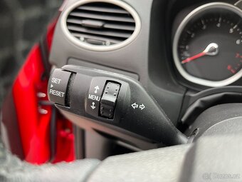 Ford Focus 1.6 Duratec 74KW, Po 1. Majiteli - 15