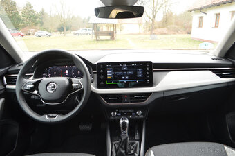 PRODÁM ŠKODA KAMIQ 1.0TSI DSG 2024 DRIVE MAX VÝBAVA - 15