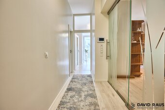 Rodinný dům v lukrativní lokalitě Brno–Pisárky se zahradou ( - 15