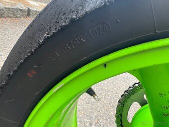 Kawasaki zx7r - 15