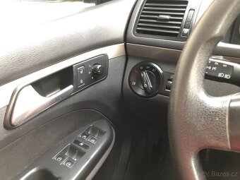 Volkswagen Touran 2.0 TDi BKD 103kw facelift - 15
