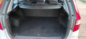Hyundai i30 FD kombi, 1.6 CRDI 85kw, 2010 - 15