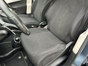 Citroën C4 Picasso, 1.6e-HDi automat 7 míst, tažné - 15